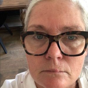 Meet your Posher, Meredith